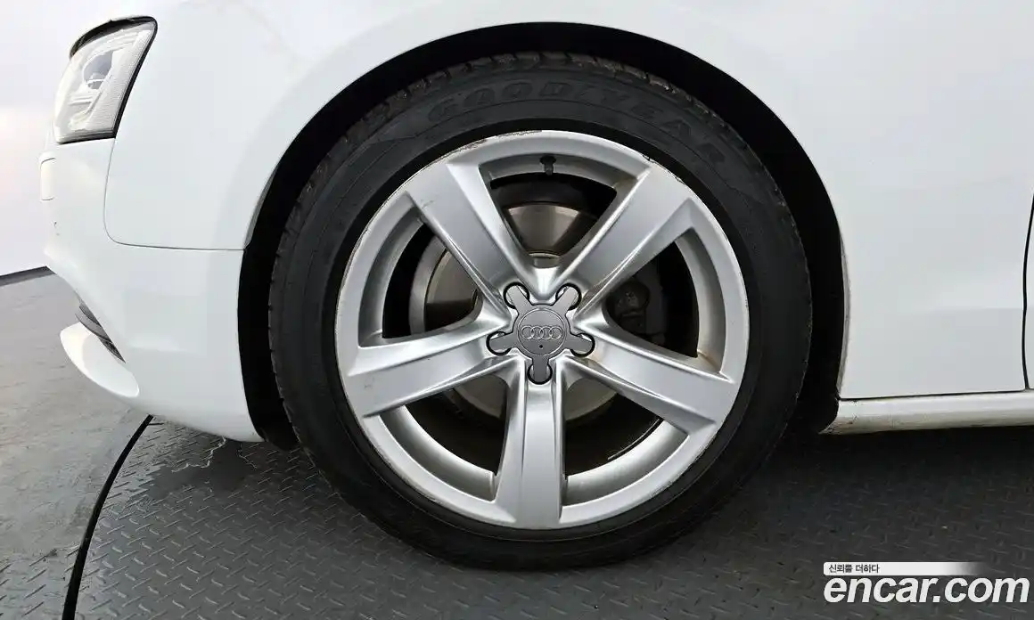 Audi A5 2015 2.0 Автомат в Москве № 196352, фото 5