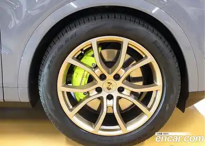 Porsche Cayenne 2024 3.0 Автомат в Москве № 197854, миниатюра 5