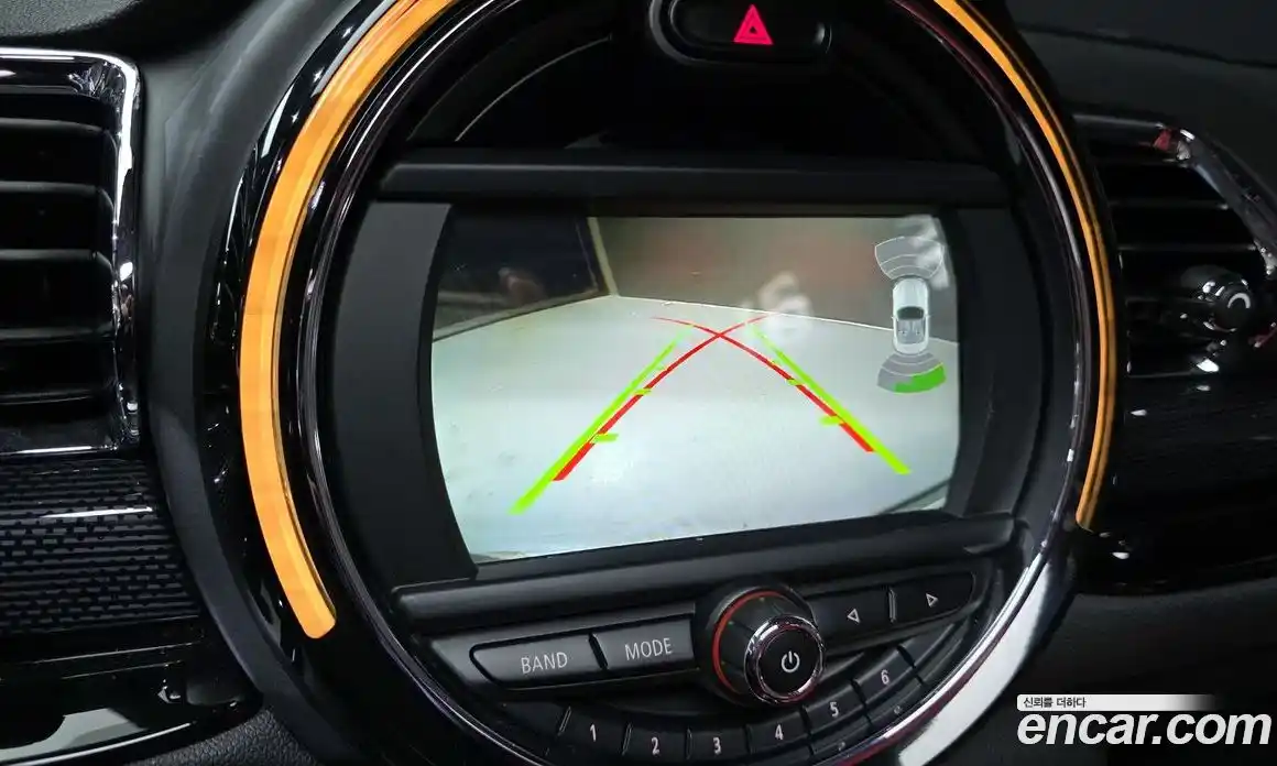 Mini Clubman 2016 1.5 Автомат в Москве № 198416, фото 16