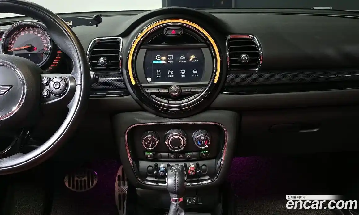 Mini Clubman 2016 1.5 Автомат в Москве № 198416, фото 18