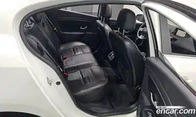 Renault SM3 2014 1.6 Автомат в Москве № 208699, миниатюра 12