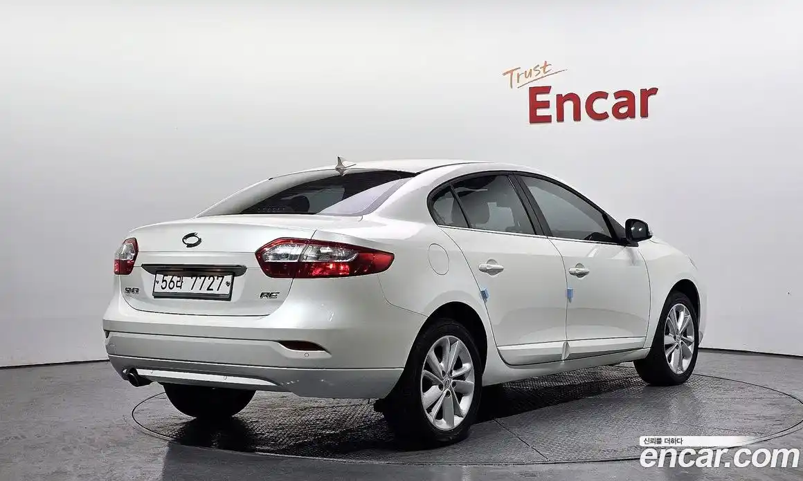 Renault SM3 2014 1.6 Автомат в Москве № 208699, фото 16