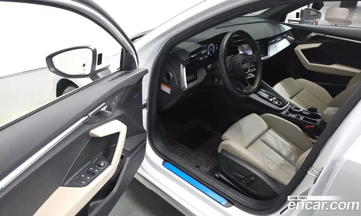 Audi A3 2023 2.0 Автомат в Москве № 210922, фото 11