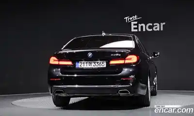 BMW 5-Series 2022 2.0 Автомат в Москве № 211434, миниатюра 4