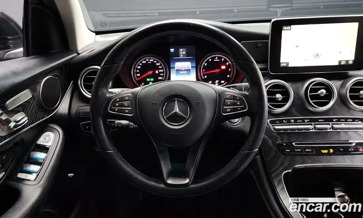 Mercedes-Benz GLC-Class 2019 2.0 Автомат в Москве № 211956, фото 13