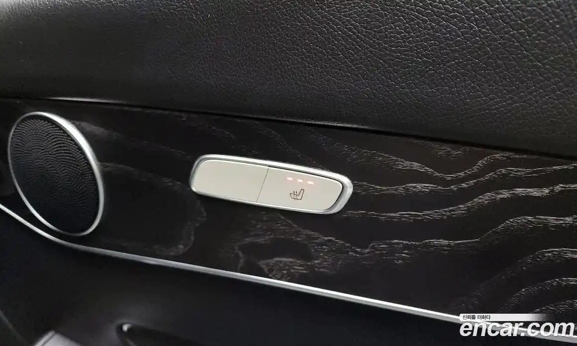 Mercedes-Benz GLC-Class 2019 2.0 Автомат в Москве № 211956, фото 19