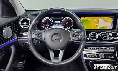 Mercedes-Benz E-Class 2017 3.0 Автомат в Москве № 212028, миниатюра 12
