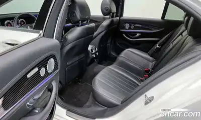 Mercedes-Benz E-Class 2017 3.0 Автомат в Москве № 212028, миниатюра 5