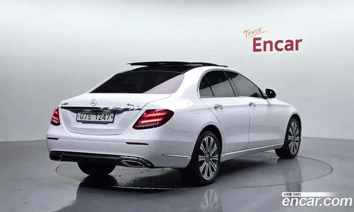 Mercedes-Benz E-Class 2017 3.0 Автомат в Москве № 212028, фото 6