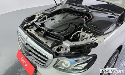 Mercedes-Benz E-Class 2017 3.0 Автомат в Москве № 212028, миниатюра 9