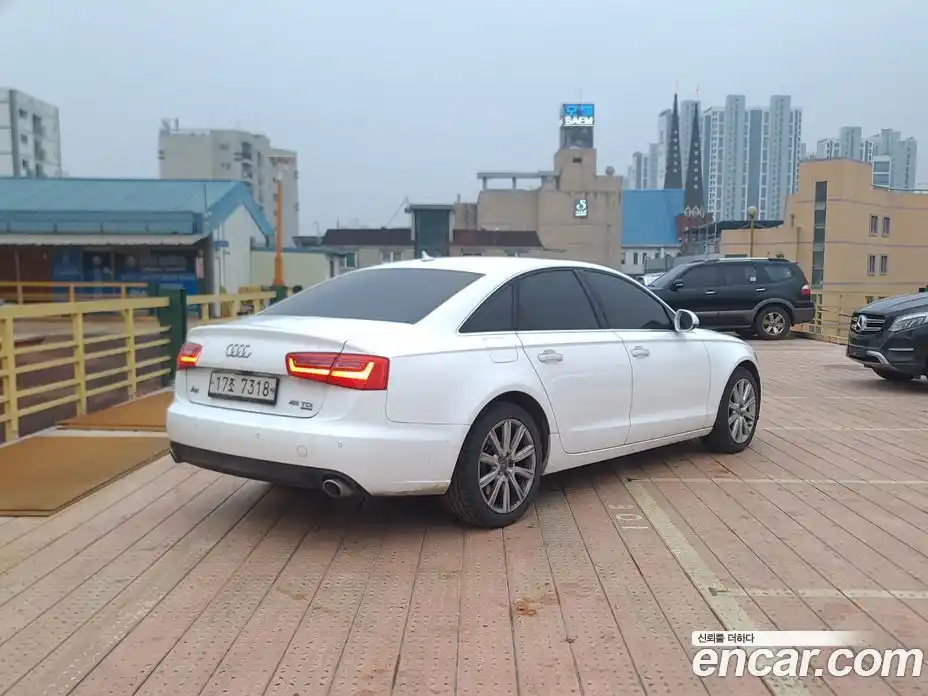 Audi A6 2015 3.0 Автомат в Москве № 212729, фото 4