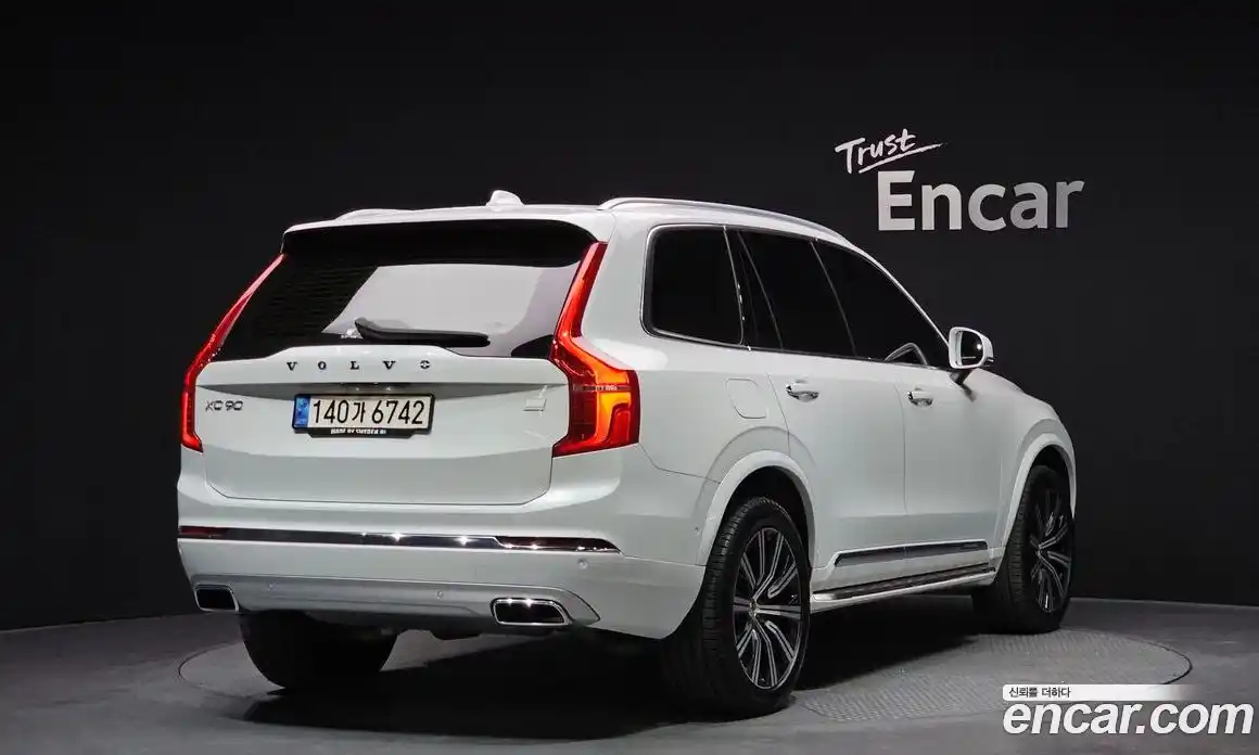 Volvo XC90 2021 2.0 Автомат в Москве № 212804, фото 14