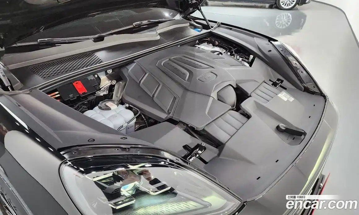 Porsche Cayenne 2025 3.0 Автомат в Москве № 212972, фото 6