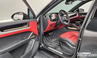 Porsche Cayenne 2025 3.0 Автомат в Москве № 212972, миниатюра 10