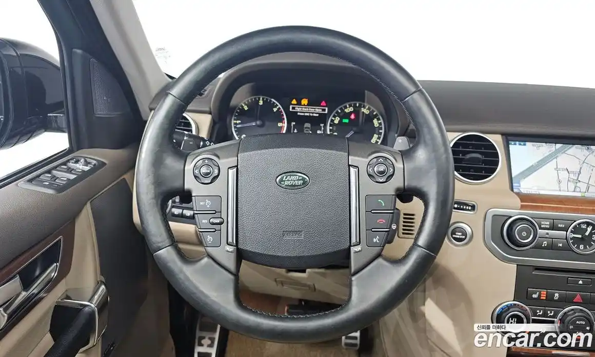 Land Rover Discovery 2016 3.0 Автомат в Москве № 213622, фото 13