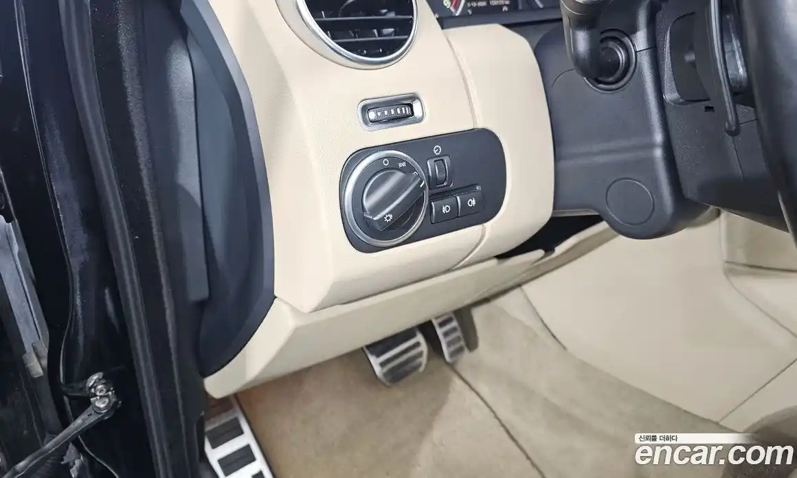 Land Rover Discovery 2016 3.0 Автомат в Москве № 213622, фото 14