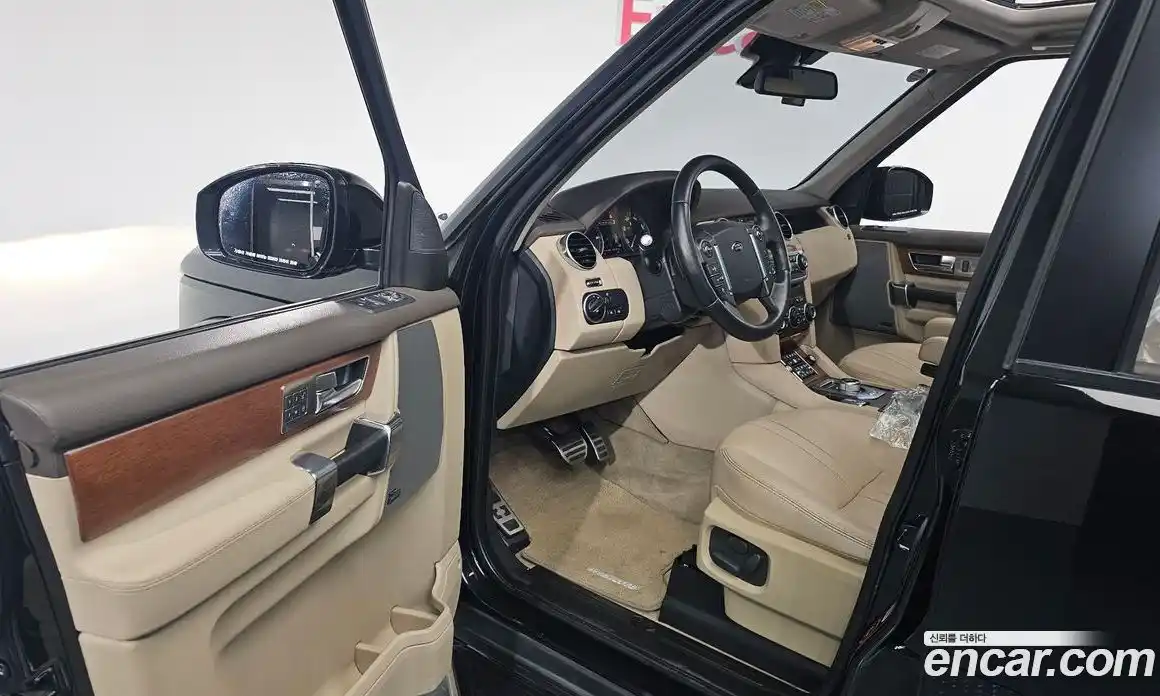 Land Rover Discovery 2016 3.0 Автомат в Москве № 213622, фото 10