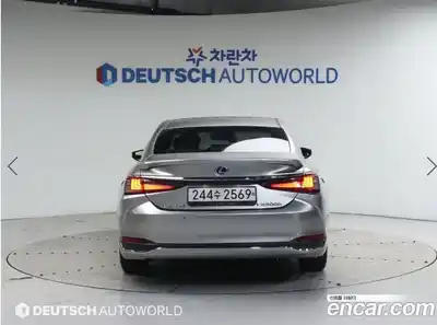 Lexus ES 2019 2.5 Автомат в Москве № 214862, миниатюра 4