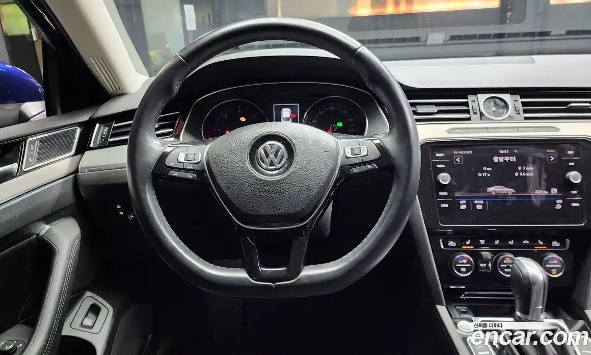 Volkswagen Passat 2018 2.0 Автомат в Москве № 215044, фото 11