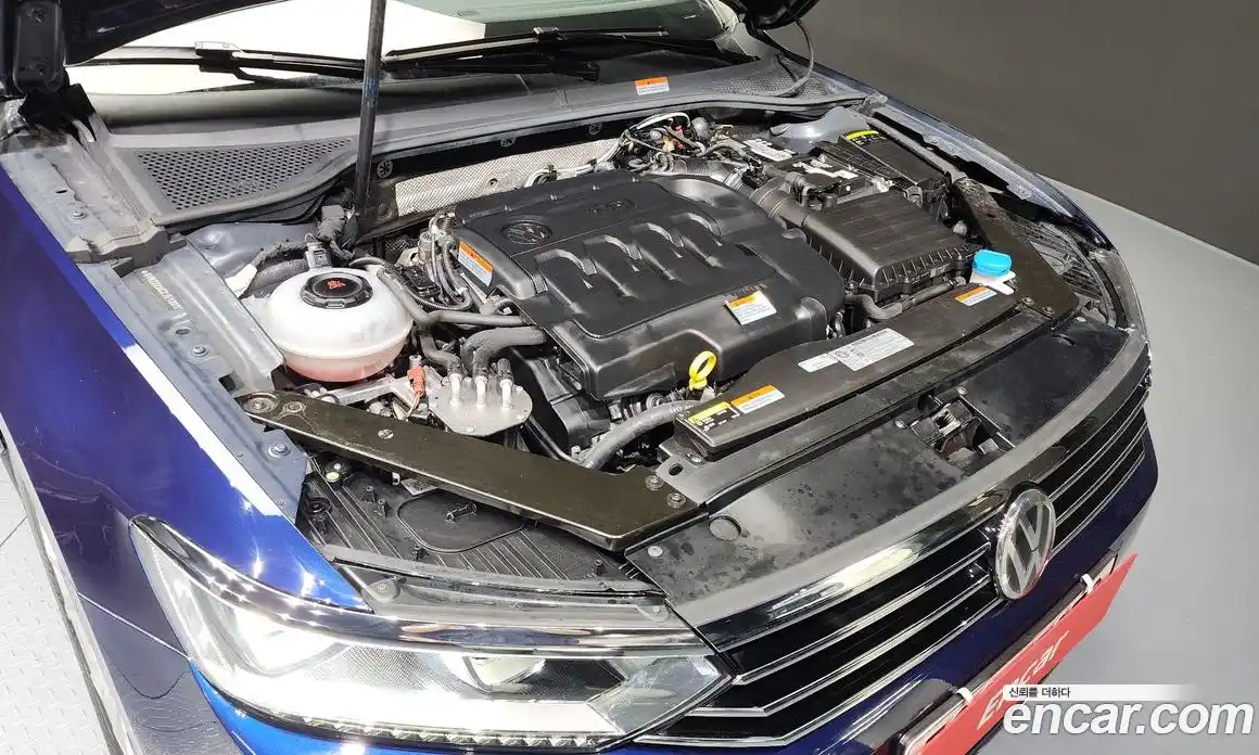 Volkswagen Passat 2018 2.0 Автомат в Москве № 215044, фото 8