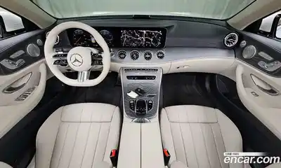 Mercedes-Benz E-Class 2023 3.0 Автомат в Москве № 216038, миниатюра 6