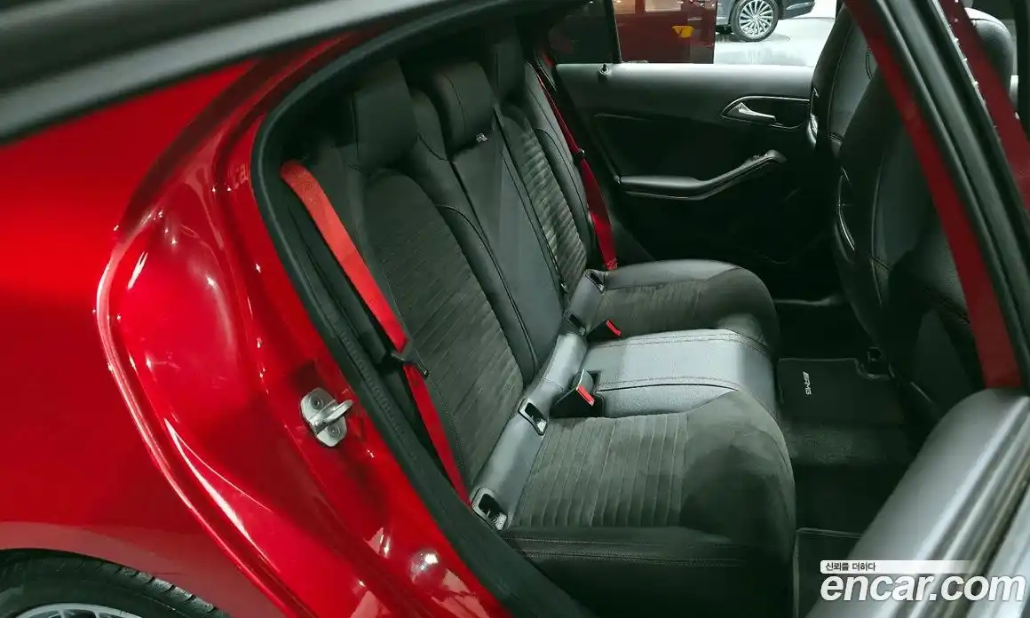 Mercedes-Benz A-Class 2018 2.0 Автомат в Москве № 216984, фото 12