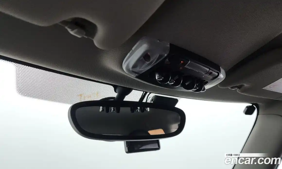 Mini Cooper 2015 1.5 Автомат в Москве № 217356, фото 11