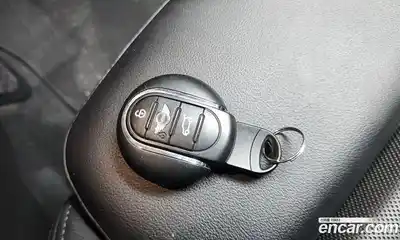 Mini Cooper 2015 1.5 Автомат в Москве № 217356, миниатюра 7