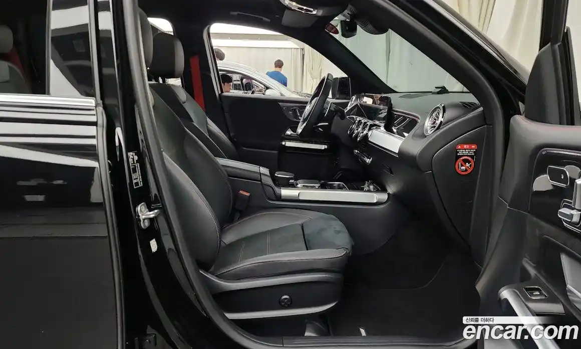 Mercedes-Benz GLB-Class 2023 2.0 Автомат в Москве № 218555, фото 19