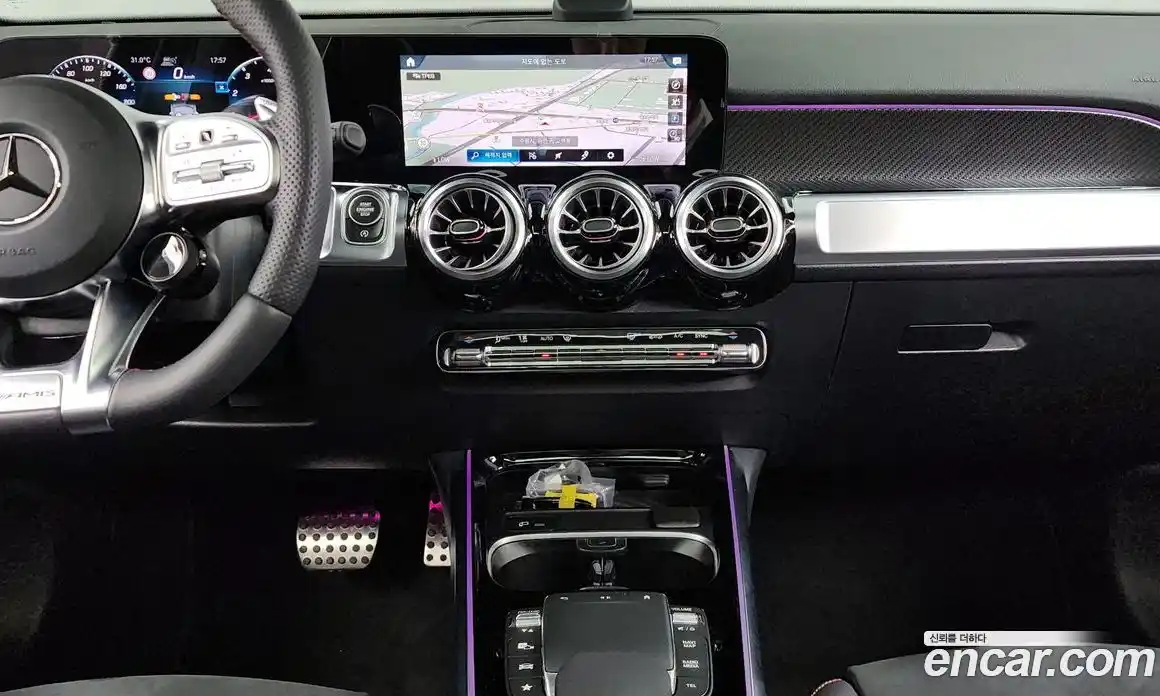 Mercedes-Benz GLB-Class 2023 2.0 Автомат в Москве № 218555, фото 20