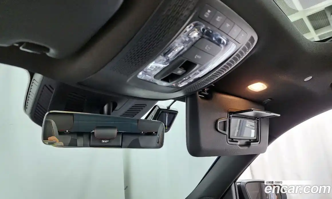 Mercedes-Benz GLB-Class 2023 2.0 Автомат в Москве № 218555, фото 5