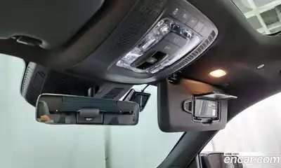 Mercedes-Benz GLB-Class 2023 2.0 Автомат в Москве № 218555, миниатюра 5