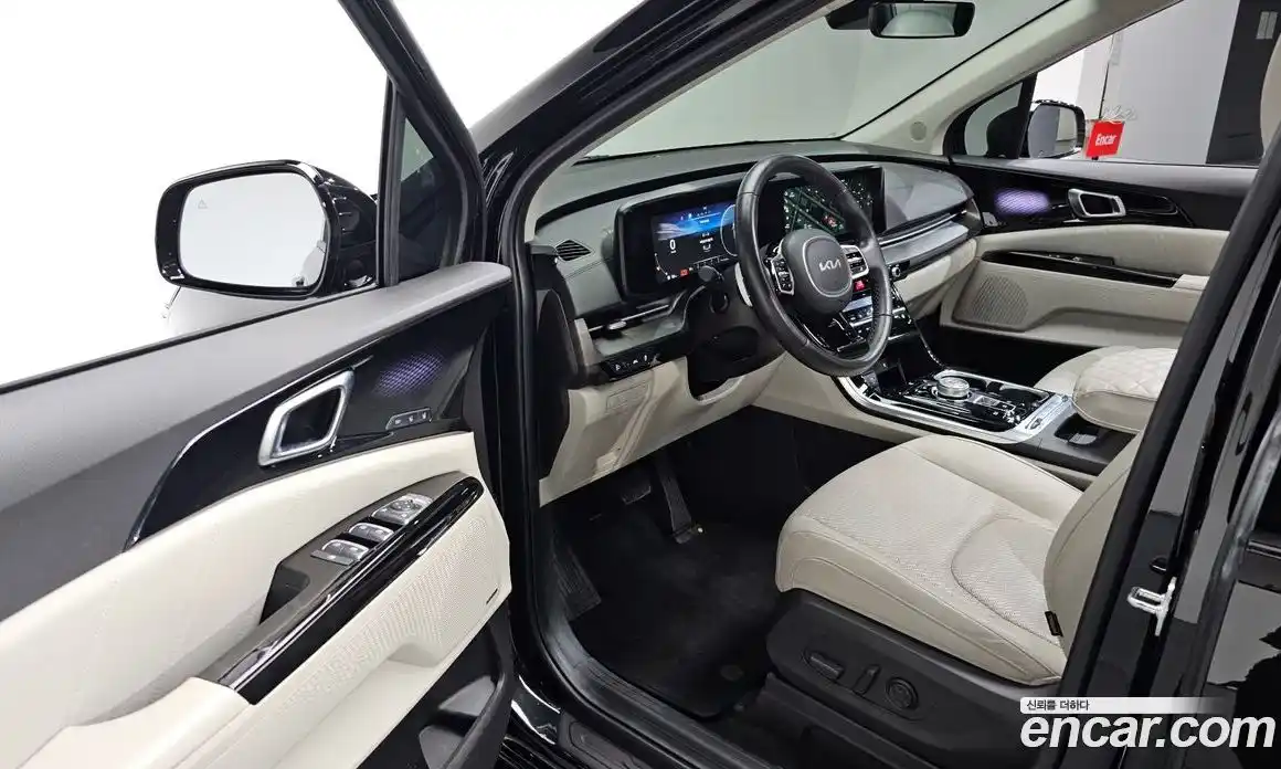 Kia Canival 2023 3.5 Автомат в Москве № 21909, фото 12