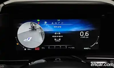 Kia Canival 2023 3.5 Автомат в Москве № 21909, миниатюра 9