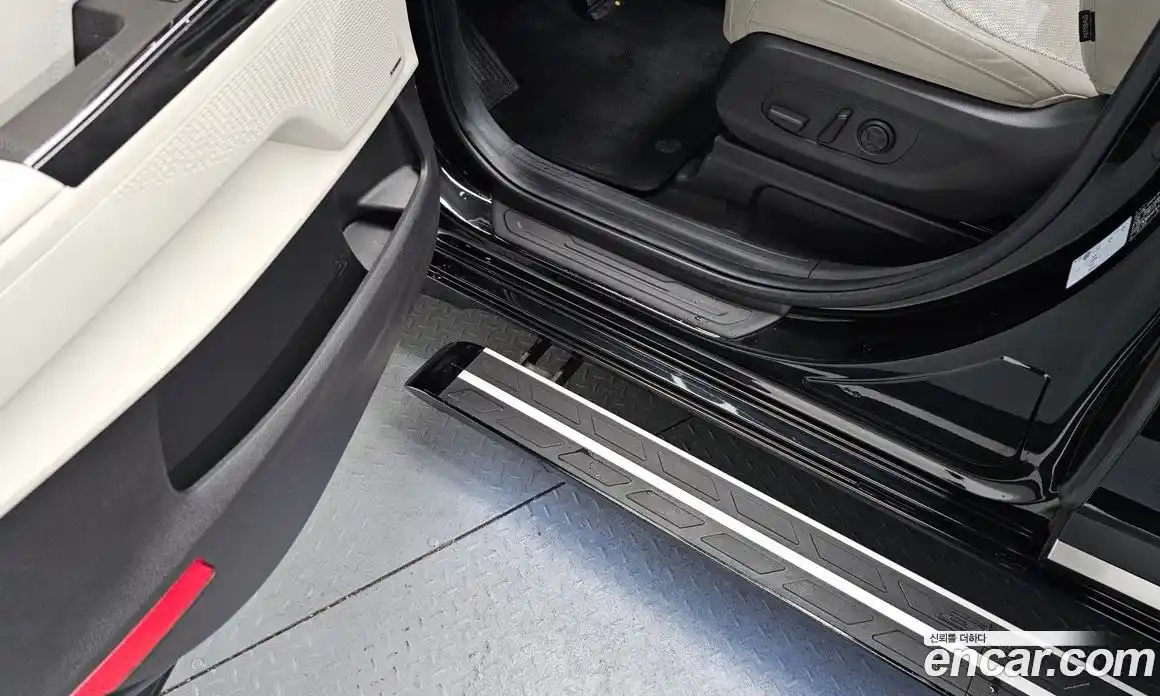 Kia Canival 2023 3.5 Автомат в Москве № 21909, фото 10