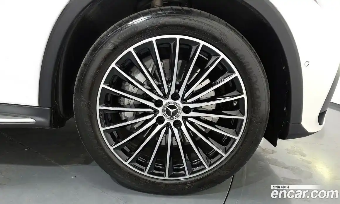 Mercedes-Benz GLC-Class 2024 2.0 Автомат в Москве № 220334, фото 5