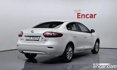 Renault SM3 2016 1.6 Автомат в Москве № 220341, миниатюра 2