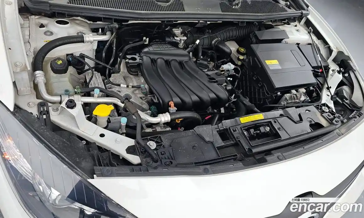 Renault SM3 2016 1.6 Автомат в Москве № 220341, фото 6