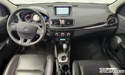 Renault SM3 2016 1.6 Автомат в Москве № 220341, миниатюра 7