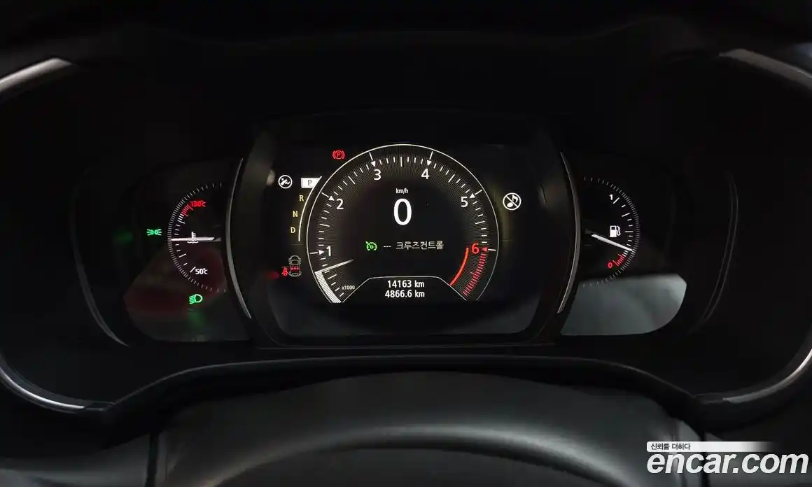 Renault QM6 2024 2.0 Автомат в Москве № 220508, фото 15