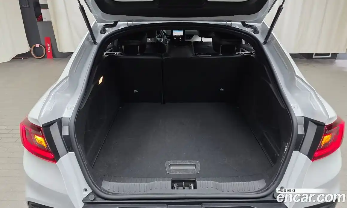 Renault XM3 2024 1.6 Автомат в Москве № 222719, фото 14