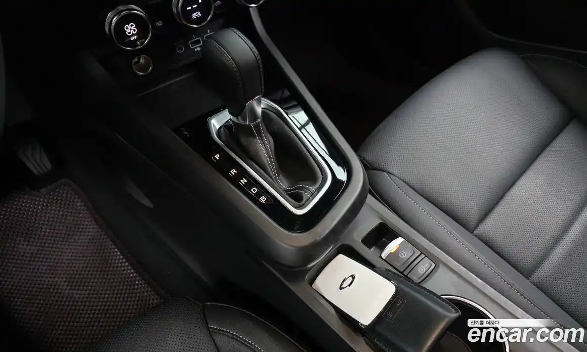 Renault XM3 2024 1.6 Автомат в Москве № 222719, фото 6