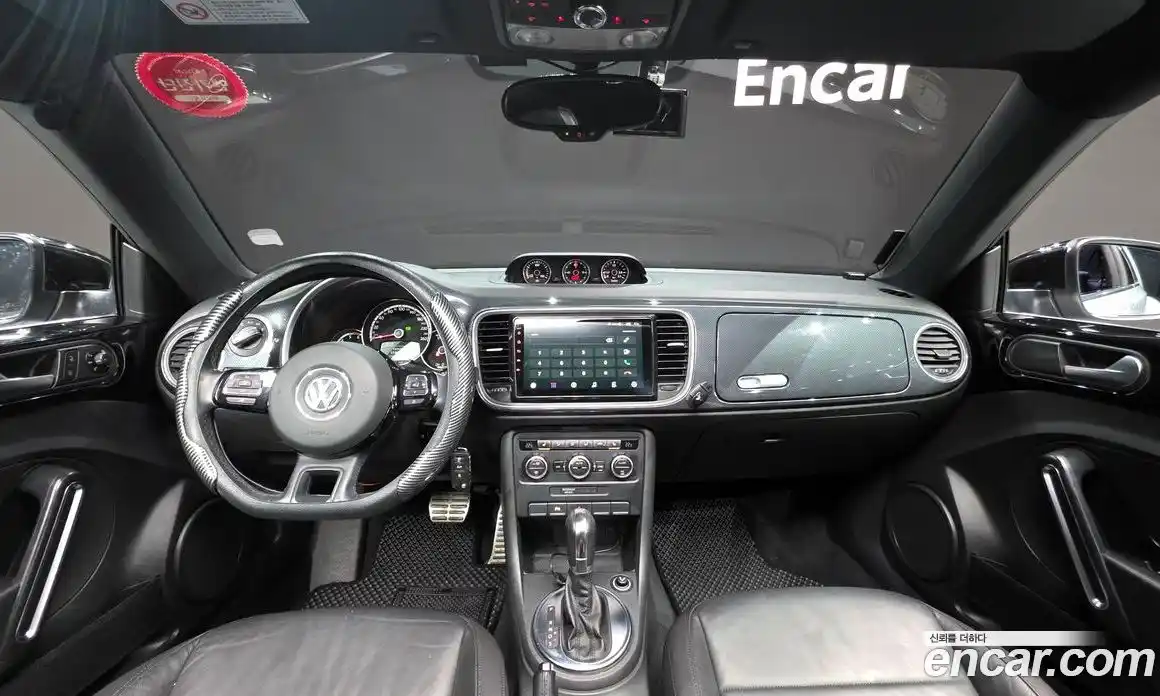 Volkswagen Beatle 2014 2.0 Автомат в Москве № 224102, фото 7