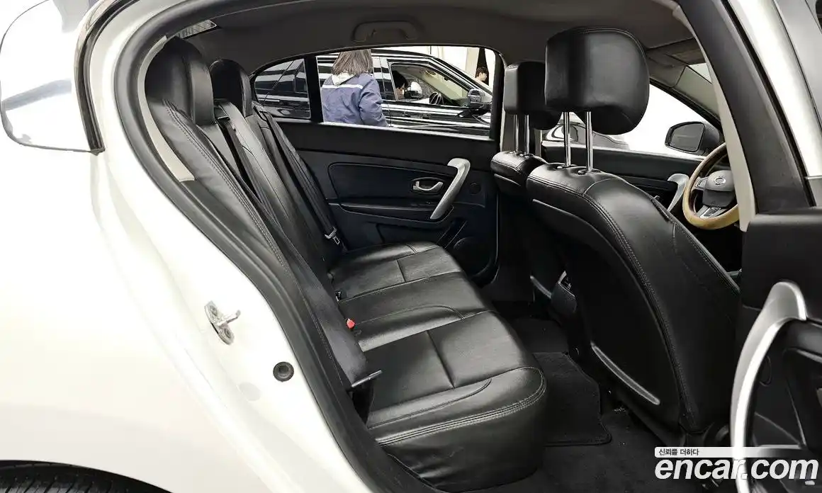 Renault SM5 2014 2.0 Автомат в Москве № 226035, фото 15