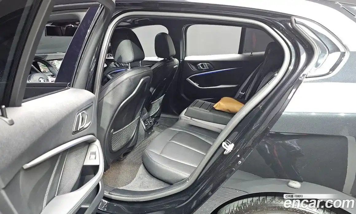 BMW 1-Series 2022 2.0 Автомат в Москве № 228507, фото 17