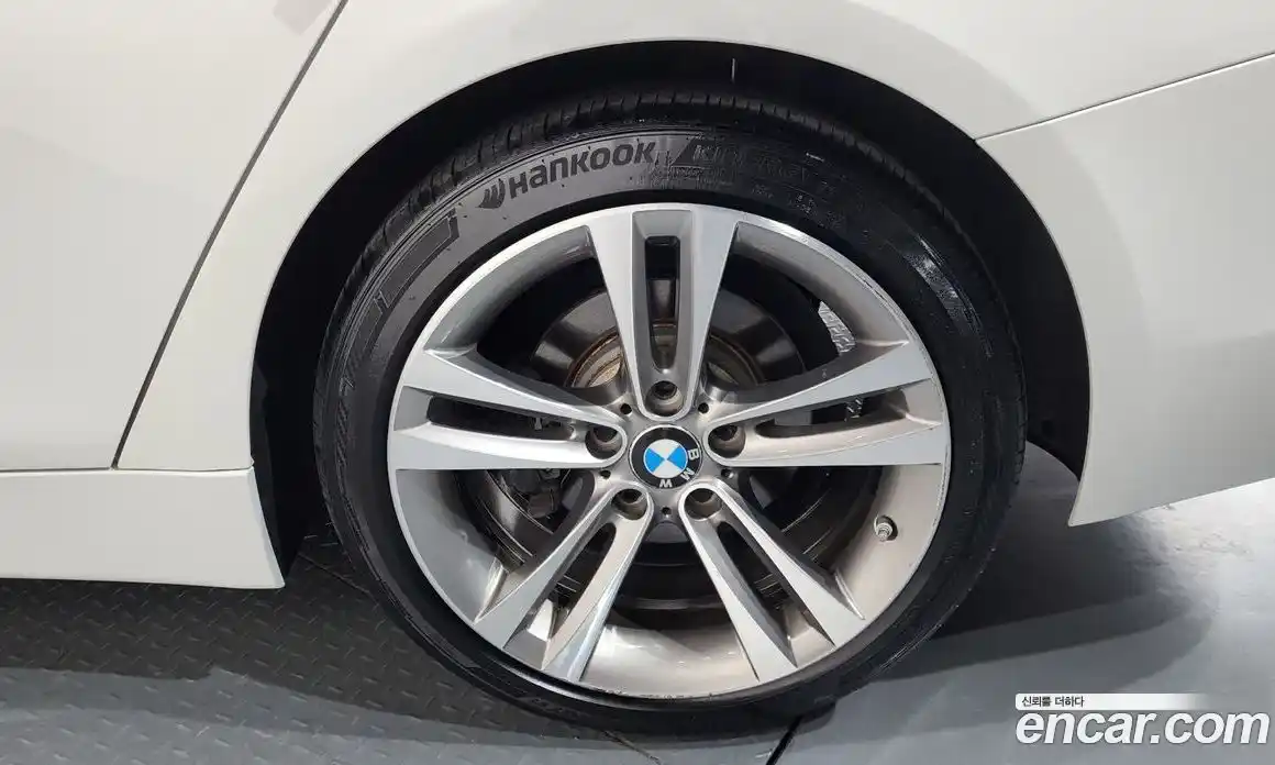 BMW 4-Series 2015 2.0 Автомат в Москве № 229251, фото 4