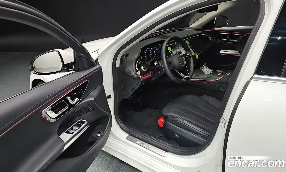 Mercedes-Benz E-Class 2025 2.0 Автомат в Москве № 229378, фото 17