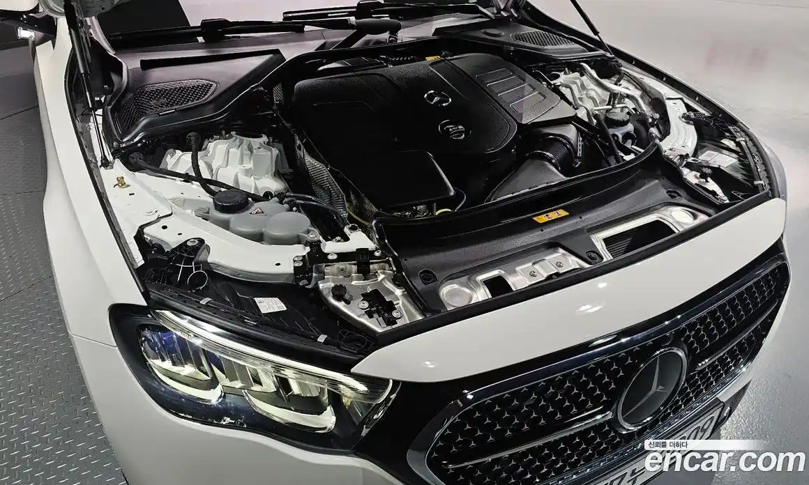 Mercedes-Benz E-Class 2025 2.0 Автомат в Москве № 229378, фото 5