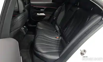 Mercedes-Benz E-Class 2025 2.0 Автомат в Москве № 229378, миниатюра 10