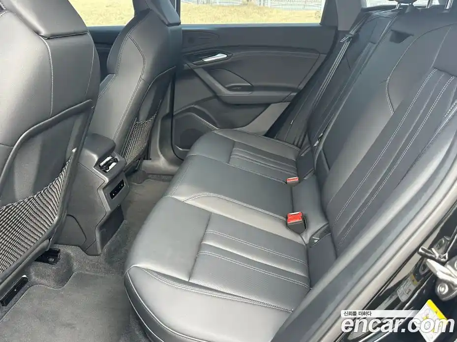 Audi Q6 e-tron 2025 Автомат в Москве № 230281, фото 12